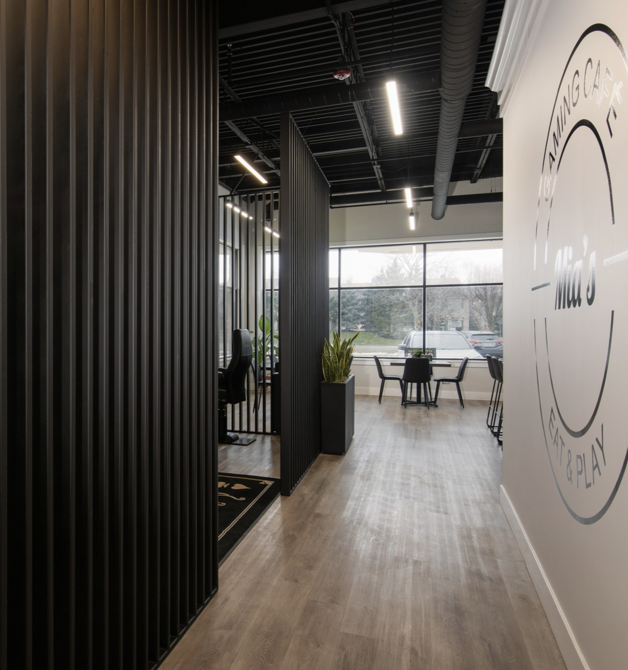 Mia's Gaming Cafe Interior